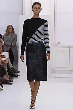 Look 18